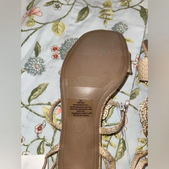 A New Day Esme Tan Crotchet Flower Kitten Heels - Picture 8 of 16